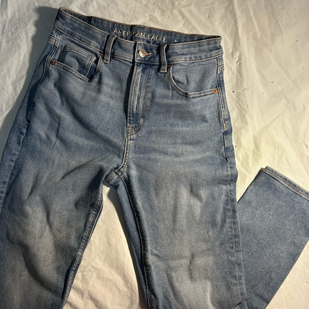 American Eagle Outfitters Light Blue Skinny Jeans